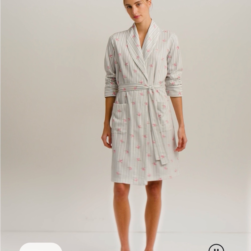 Lauren Ralph Lauren White and Pink Robe